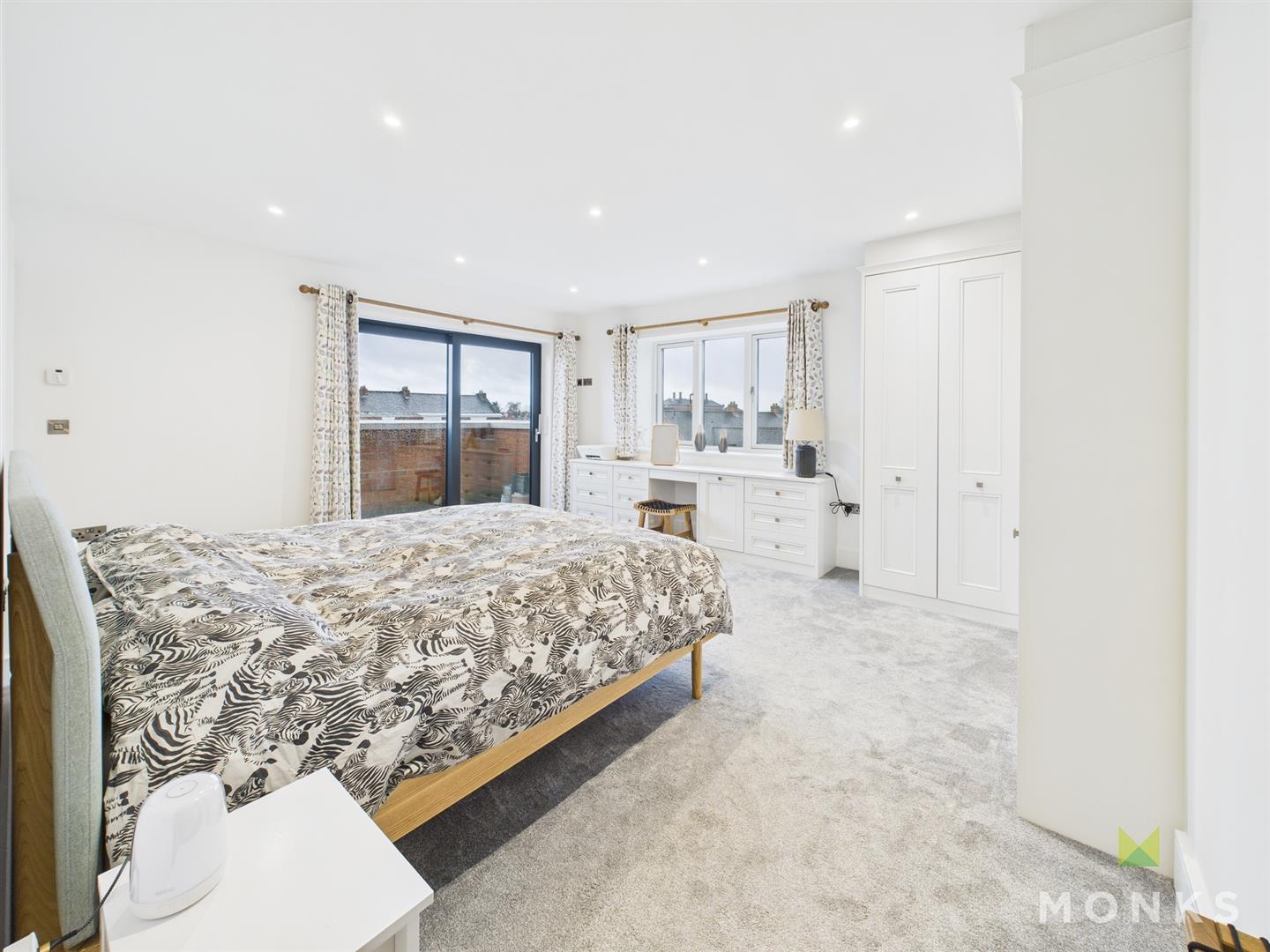 40 Albury Place, Shrewsbury, SY1 2ET For Sale